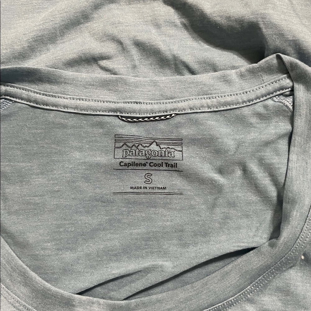 Patagonia Women's Light Blue Short Sleeve Tee - Picture 5 of 5